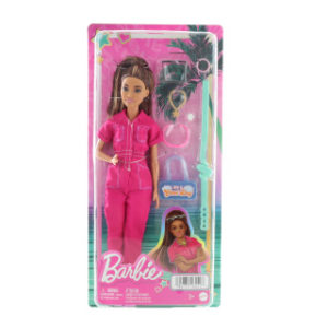 Barbie Deluxe Módní panenka v kalhotovém kostýmu HPL76